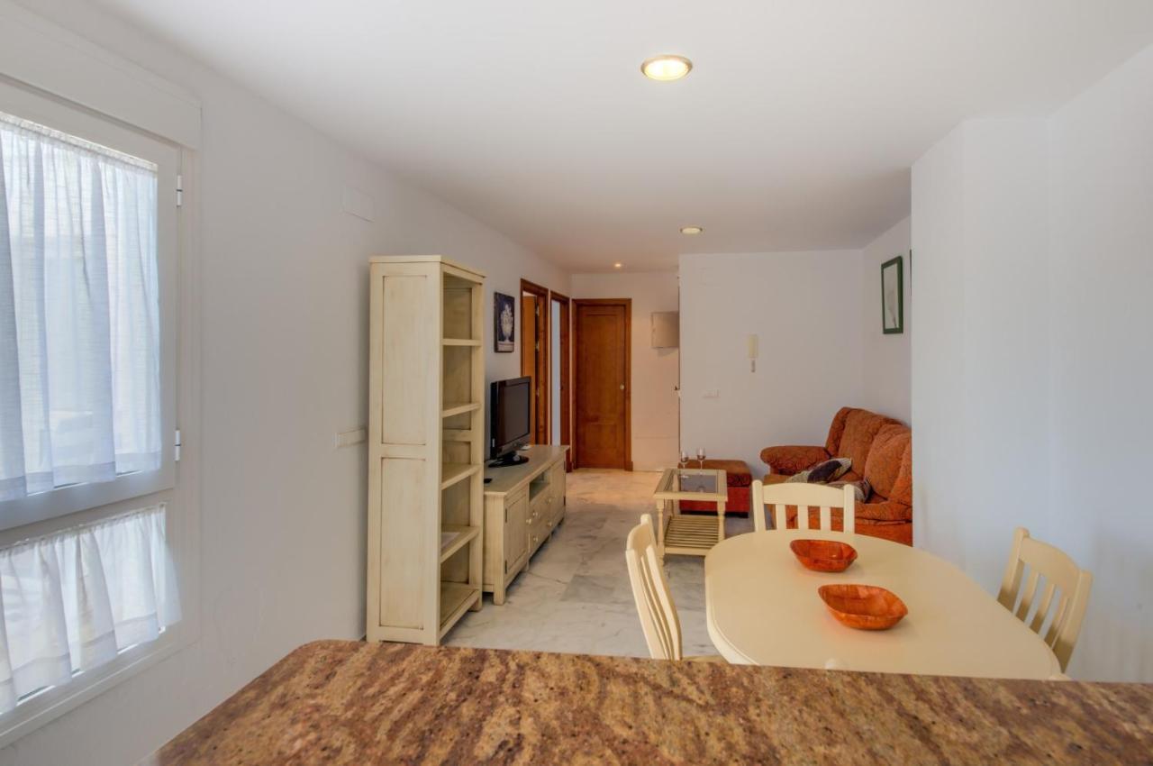 Apartamentos Villas Flamenco Rentals コニル・デ・ラ・フロンテラ エクステリア 写真